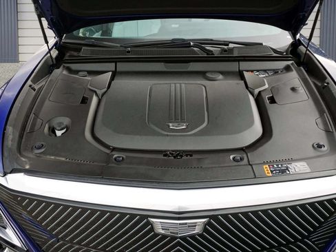 Used 2024 Cadillac Lyriq Luxury RWD image 13