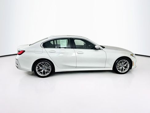 Used 2025 BMW 330i Sedan RWD image 10