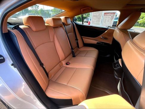 Used 2022 Lexus ES 350 w/ Premium Package FWD image 25