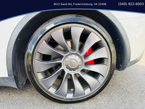Used 2021 Tesla Model Y Performance AWD/4WD image 17