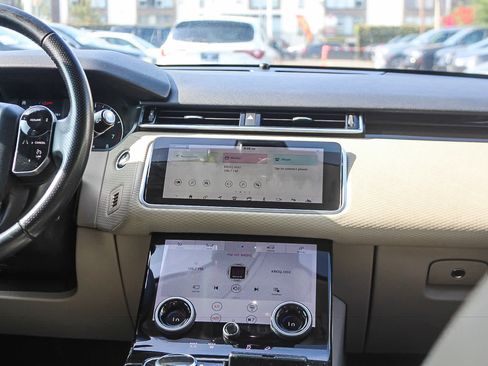 Used 2020 Land Rover Range Rover Velar S AWD/4WD image 14