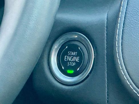 Used 2024 Chevrolet Tahoe Z71 w/ Luxury Package image 21