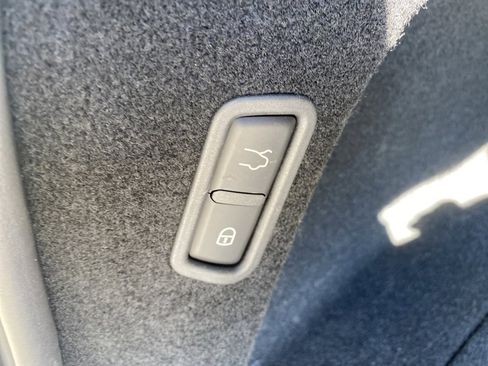 Used 2023 Maserati Levante GT image 19