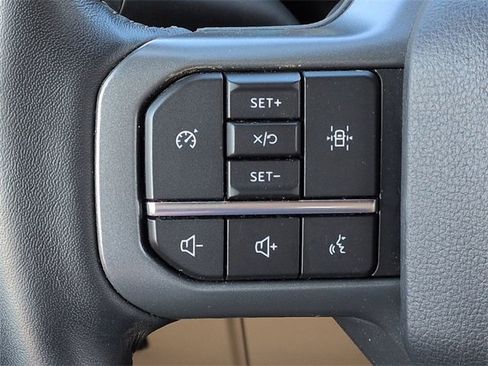 Used 2022 Ford F150 Lariat w/ Max Trailer Tow Package image 27