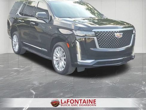 Certified 2022 Cadillac Escalade Luxury AWD/4WD image 7