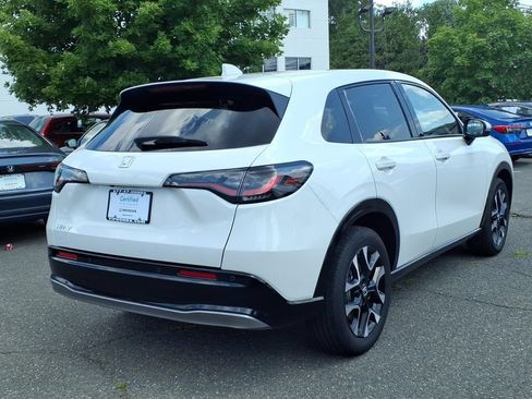 Used 2026 Honda HR-V EX-L image 6