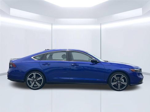 Used 2024 Honda Accord Sport image 26