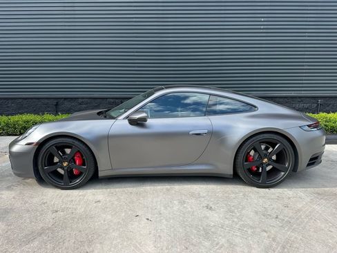 Certified 2020 Porsche 911 Carrera S image 2
