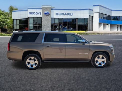 Used 2016 Chevrolet Suburban LTZ AWD/4WD image 7