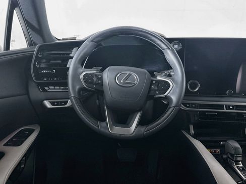 Used 2024 Lexus RX 350 Premium Plus w/ Convenience Package AWD/4WD image 18