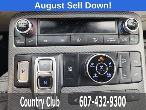 Used 2024 Hyundai Palisade Limited AWD/4WD image 17