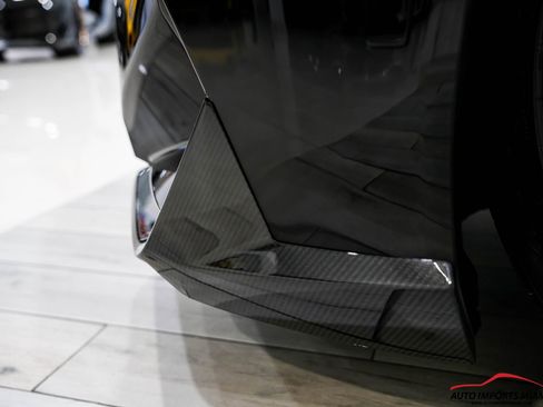 Used 2026 BMW M5 w/ Carbon Package image 11