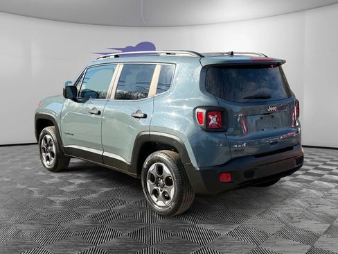 Used 2018 Jeep Renegade Sport w/ Power & Air Group image 3