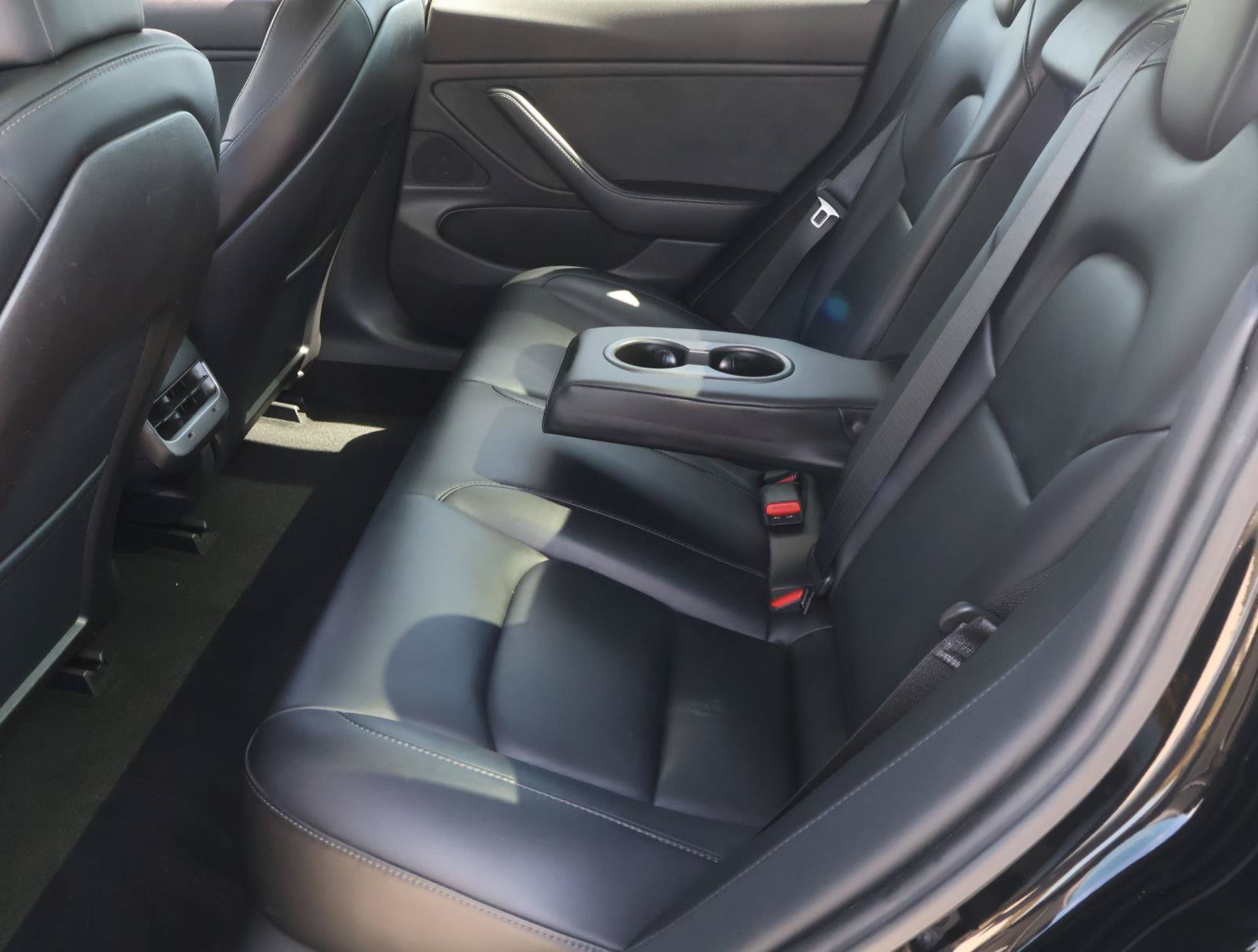 Used 2019 Tesla Model 3 Performance AWD/4WD image 19