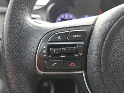 Used 2018 Kia Optima LX image 15