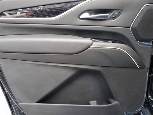 Certified 2022 Cadillac Escalade ESV Sport w/ Touring Package AWD/4WD image 36
