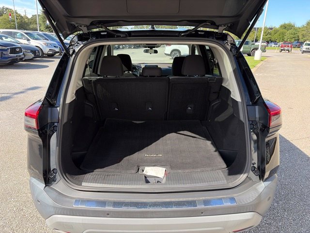 Used 2022 Nissan Rogue SV AWD/4WD image 19