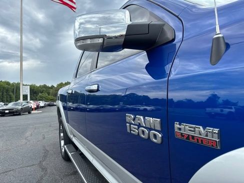 Used 2016 RAM 1500 Laramie w/ Convenience Group AWD/4WD image 8