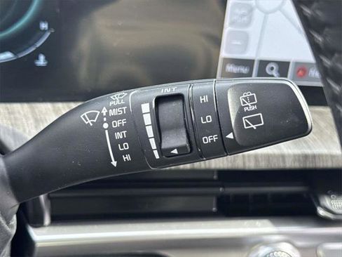 Used 2023 Kia Telluride EX w/ EX Captain's Chair Package image 26