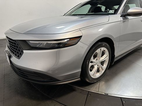 Certified 2023 Honda Accord LX image 7