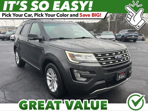 Used 2016 Ford Explorer XLT w/ Equipment Group 202A image 1