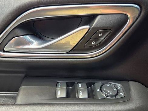 Used 2023 Chevrolet Tahoe 2WD w/ Remote Keyless Entry Package image 24