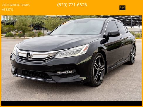 Used 2016 Honda Accord Touring image 1