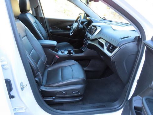 Used 2018 GMC Terrain SLT w/ Infotainment Package II image 24