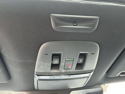 Certified 2025 Nissan Armada Platinum AWD/4WD image 23
