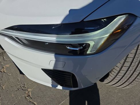 New 2026 Volvo XC60 T8 Ultra w/ Protection Package Premier image 42