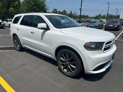 Used 2017 Dodge Durango GT w/ Premium Group RWD image 2
