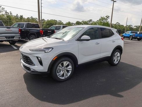 New 2026 Buick Encore GX Preferred w/ Advanced Technology Package FWD image 4