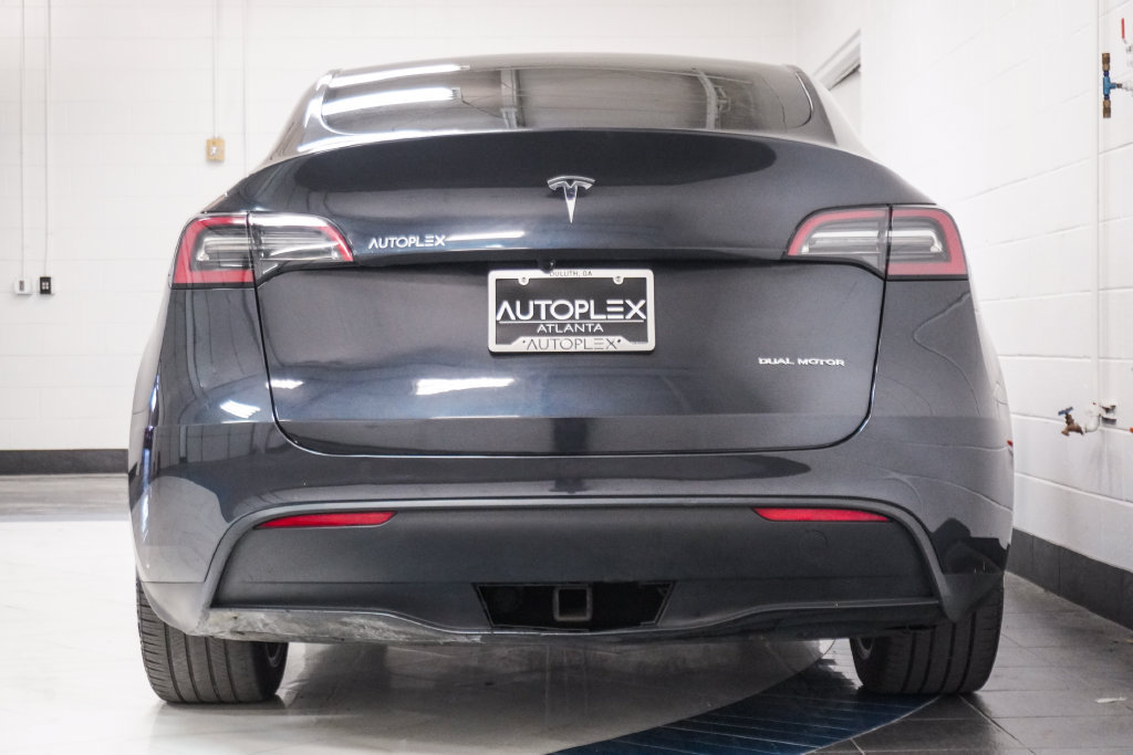 Used 2024 Tesla Model Y Long Range AWD/4WD image 29