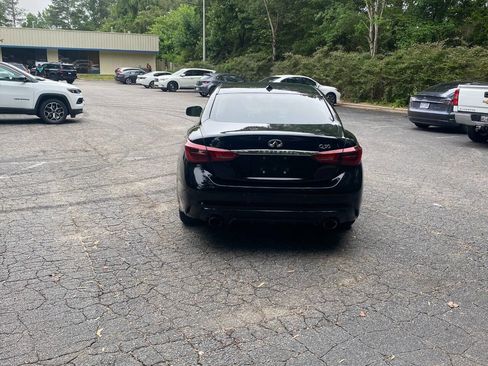 Used 2020 INFINITI Q50 Luxe w/ Essential Package (3.0T Luxe) RWD image 6