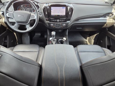 Used 2021 Chevrolet Traverse RS FWD image 15