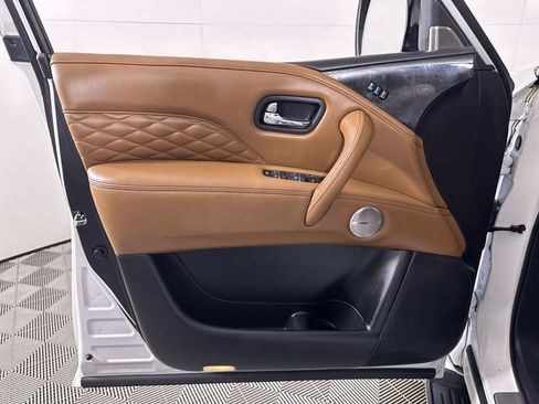 Used 2024 INFINITI QX80 Sensory w/ Cargo Package image 23