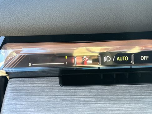 New 2026 BMW 530i xDrive AWD/4WD image 13