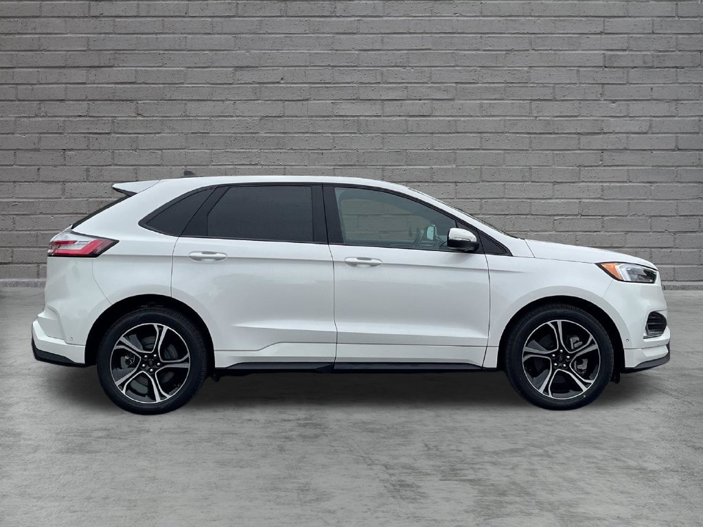 Used 2023 Ford Edge ST AWD/4WD image 7