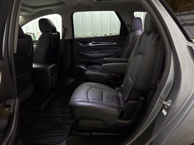 Used 2019 Buick Enclave Avenir w/ Avenir Technology Package AWD/4WD image 24