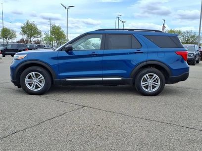 Certified 2023 Ford Explorer XLT w/ Equipment Group 202A