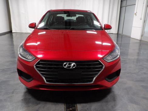 Used 2021 Hyundai Accent SE image 3