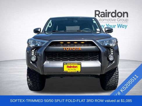 Used 2019 Toyota 4Runner SR5 Premium RWD image 2
