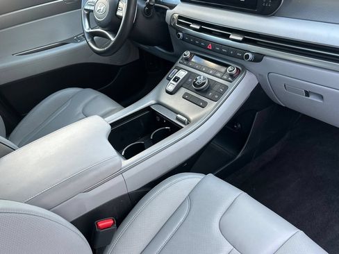 Used 2025 Hyundai Palisade SEL FWD image 17