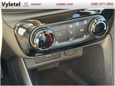 Certified 2023 Buick Encore GX Preferred w/ Cold Weather Comfort Package image 25
