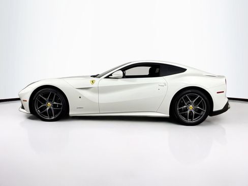 Certified 2017 Ferrari F12 Berlinetta RWD image 4