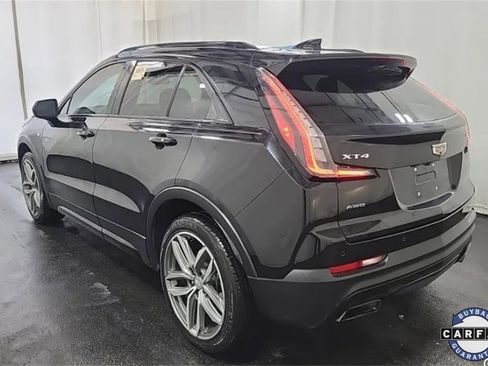 Used 2019 Cadillac XT4 Sport image 3
