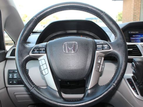 Used 2016 Honda Odyssey Touring image 30