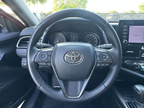 Used 2023 Toyota Camry SE FWD image 15