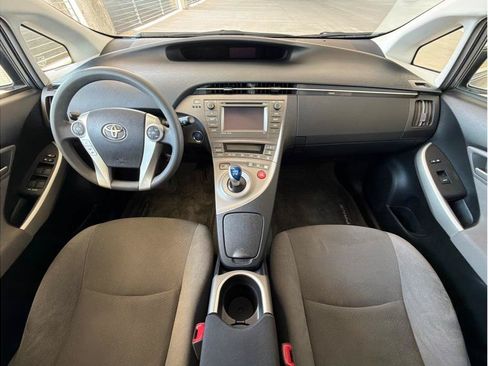 Used 2013 Toyota Prius Three w/ Solar Roof Pkg FWD image 15