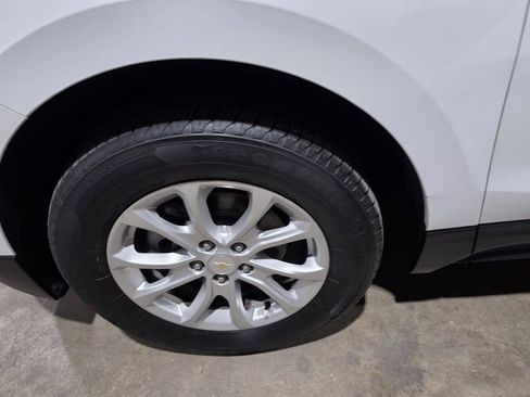 Used 2020 Chevrolet Equinox LT AWD/4WD image 21